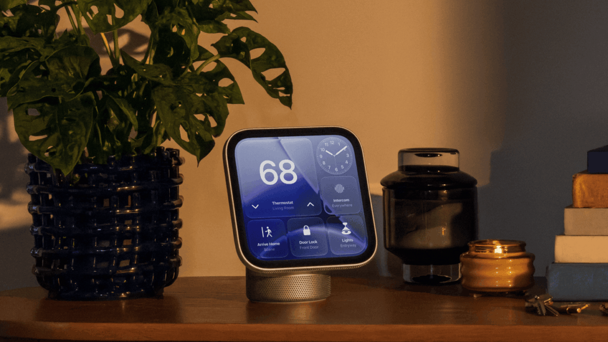 Apple’s new HomeView device.