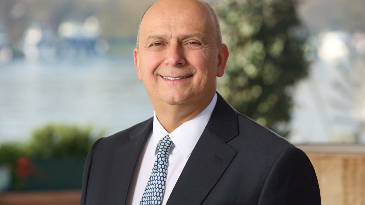 Can Dinçer is the CEO of Beko.