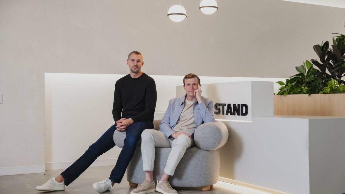 stand