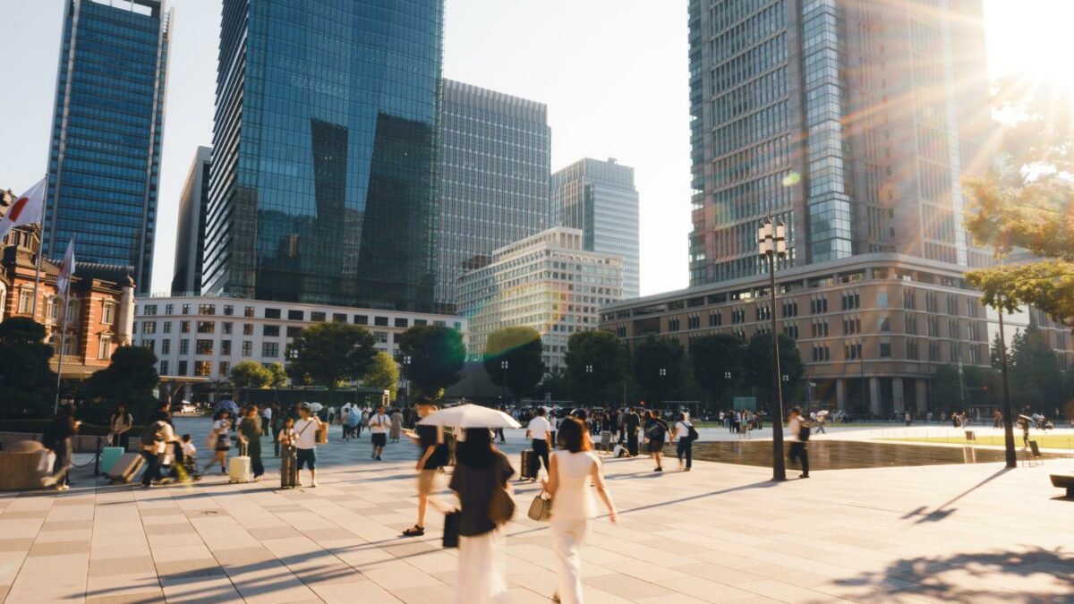 “Japan is in a moment for change,” Jaime Vallés, AWS’s managing director of Asia-Pacific, Japan and China, tells Fortune at the firm’s Singapore office. “AI, security and competition are three strong reasons for Japanese companies to move from a traditional mainframe-based platform to the cloud.”