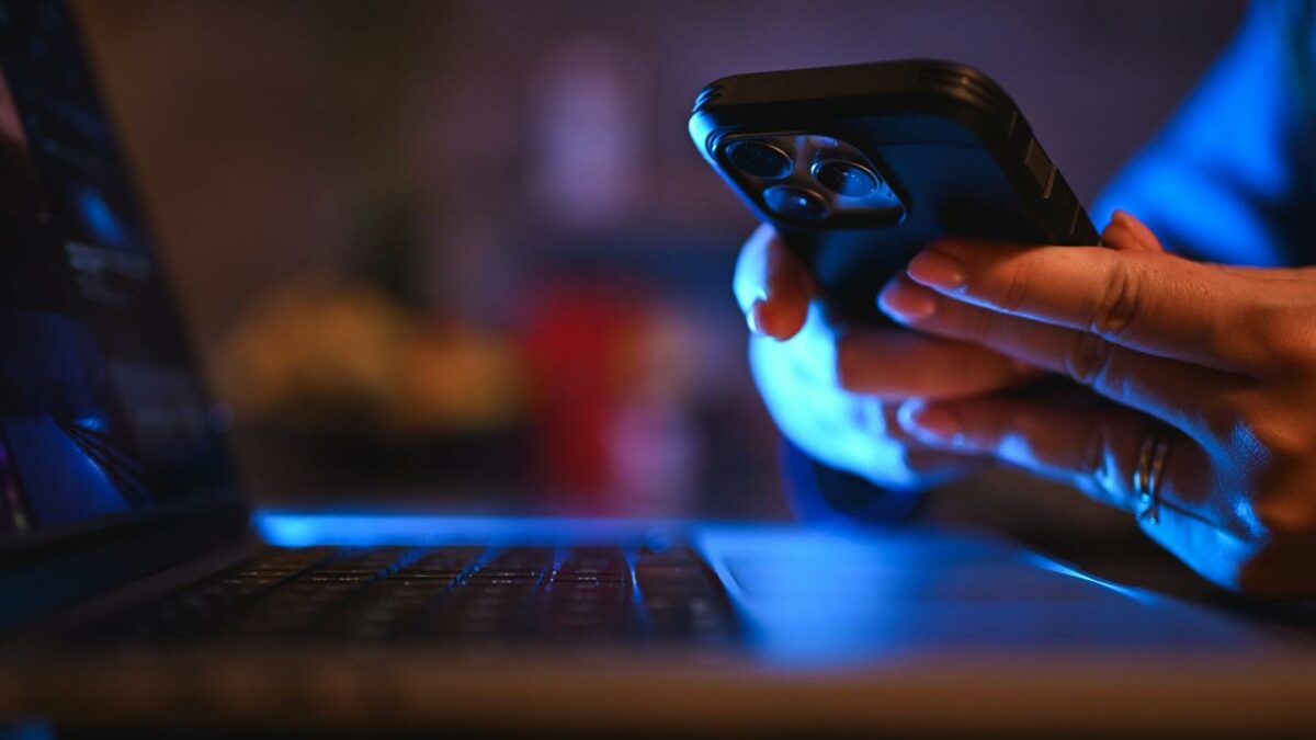 The money allegedly went towards online gambling, shopping, and meals at restaurants, regulators say.