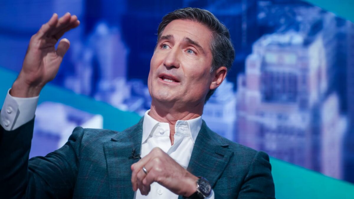 Brian Niccol, CEO of Starbucks